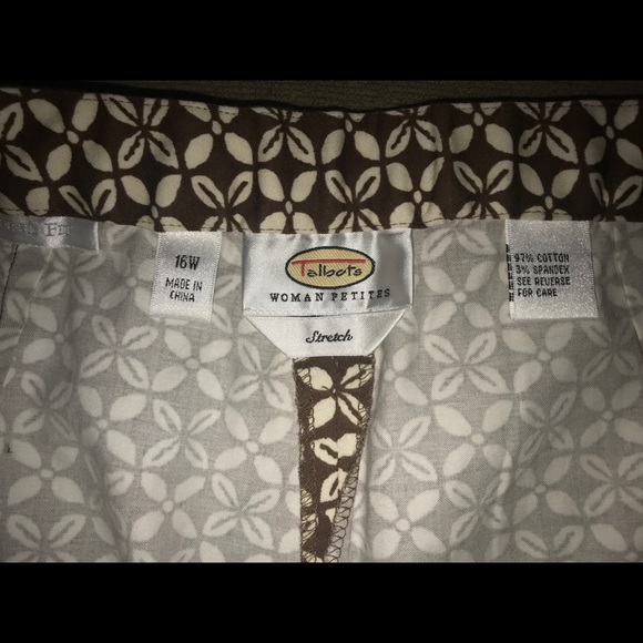 Capris - Picture 4 of 4